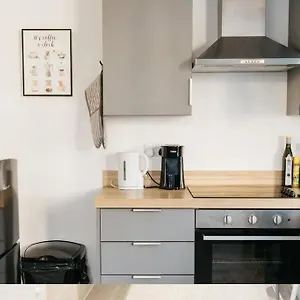 Stylish Open Plan Bath