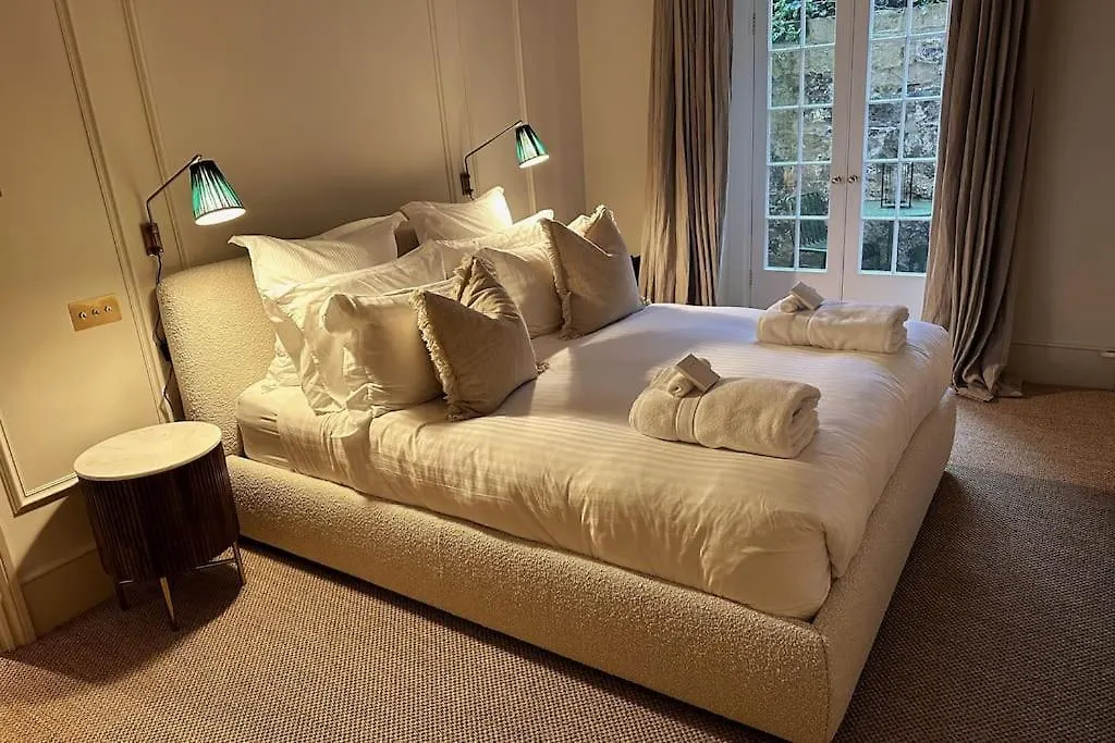 Brand New Georgian Flat In Bath Apartment
