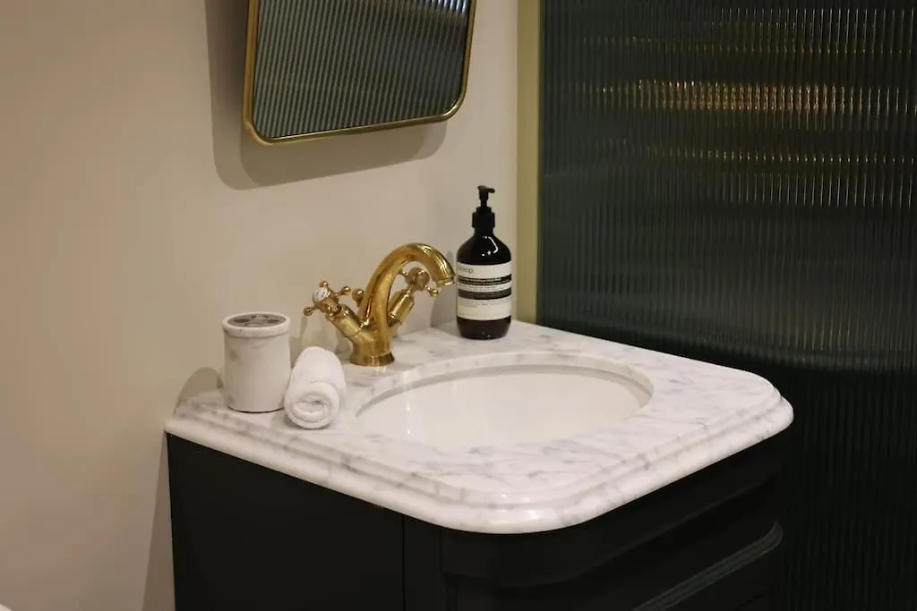 Brand New Georgian Flat In Bath Apartment