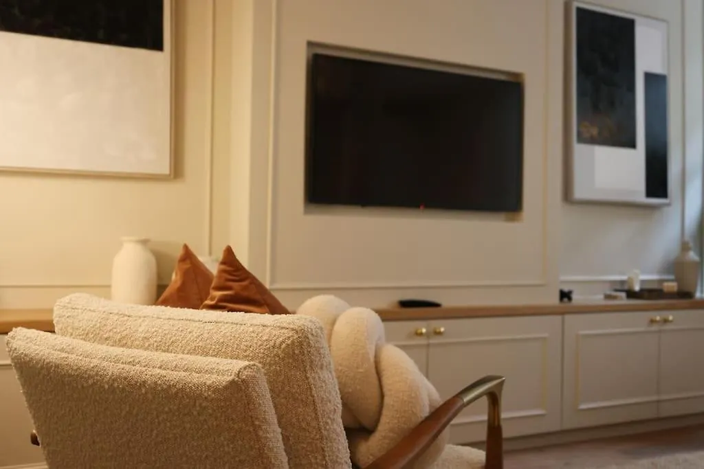 Brand New Georgian Flat In Bath Apartment